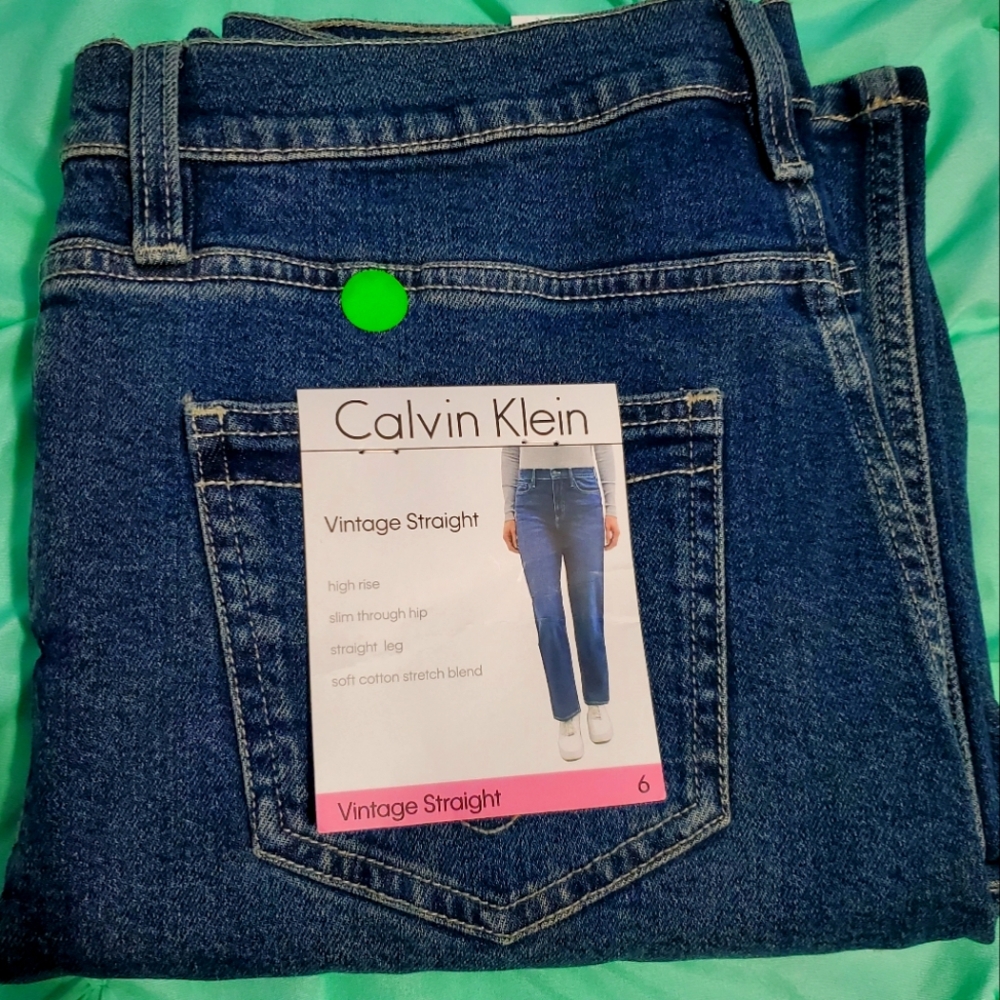 Calvin Klein Women's Vintage Straight Denim Jeans size 6